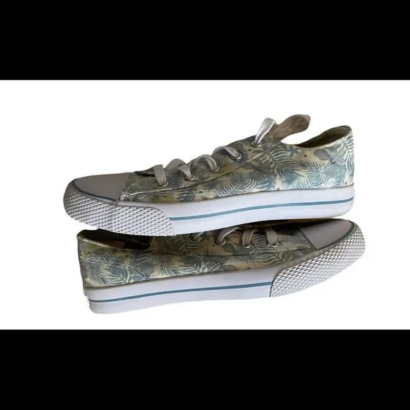 Airwalk Canvas Legacee Sneakers - Picture 3 of 12